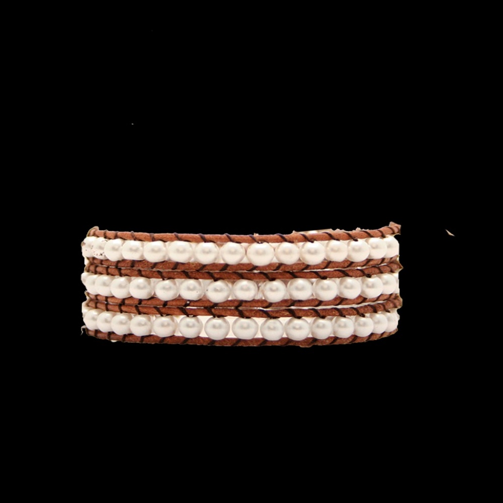 Natural Pearl 3 Wrap Bracelet Natural Leather NWT